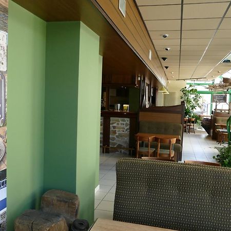 Logis Hotels Le Champalud Restaurant La Citadelle Oree-d'Anjou Luaran gambar