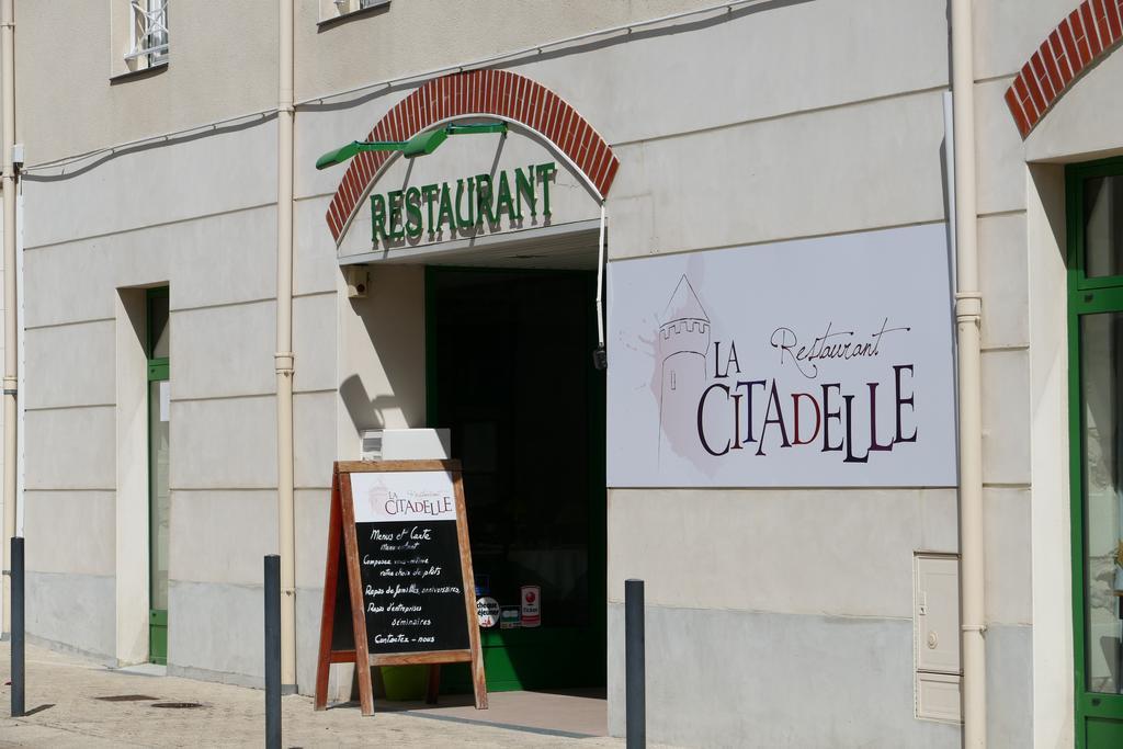 Logis Hotels Le Champalud Restaurant La Citadelle Oree-d'Anjou Luaran gambar