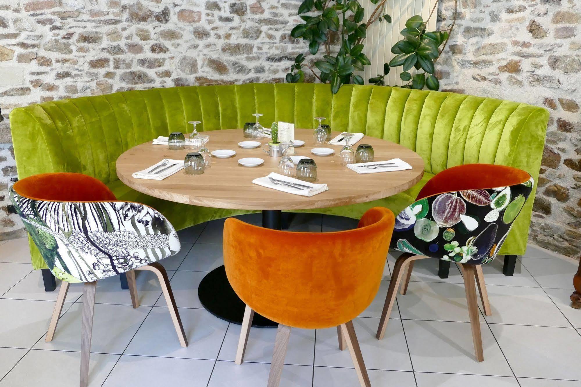 Logis Hotels Le Champalud Restaurant La Citadelle Oree-d'Anjou Luaran gambar